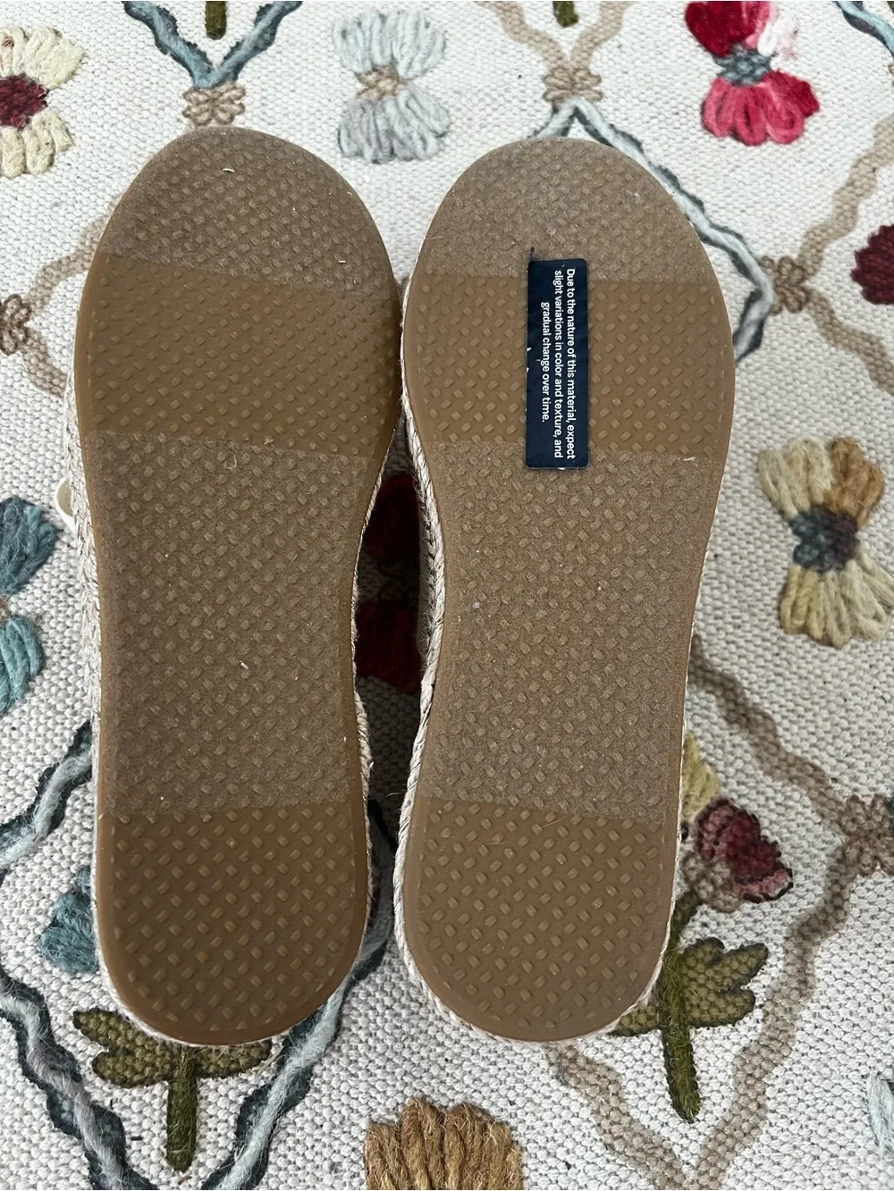 TOMS Carolina Lace-Up Espadrilles in Natural Beige-NWOT